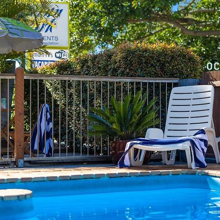 Ocean Park Motel & Holiday Apartments Кофс Харбър Екстериор снимка