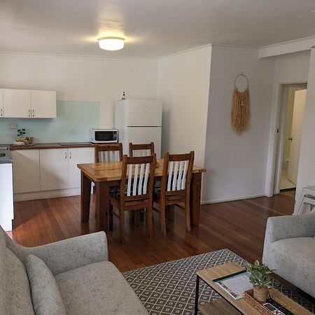 Ocean Park Motel & Holiday Apartments Кофс Харбър Екстериор снимка